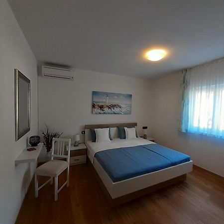 Apartment Nadine Mljet Mit Meerblick Okuklje 外观 照片