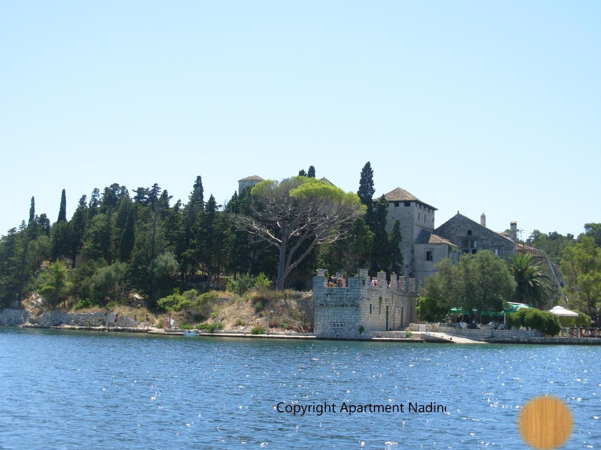 Apartment Nadine Mljet Mit Meerblick Okuklje 外观 照片