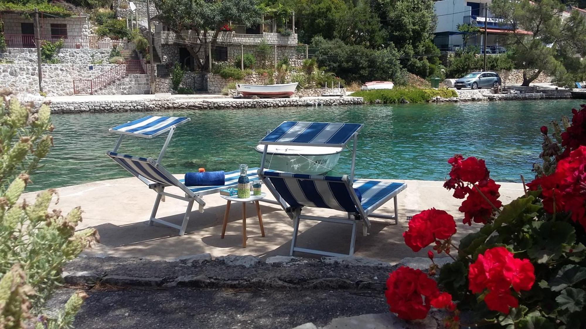 Apartment Nadine Mljet Mit Meerblick Okuklje 外观 照片